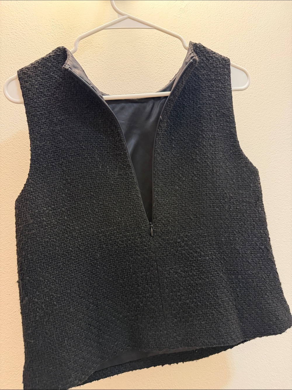 Textured Shell Top - Picture 2 of 3